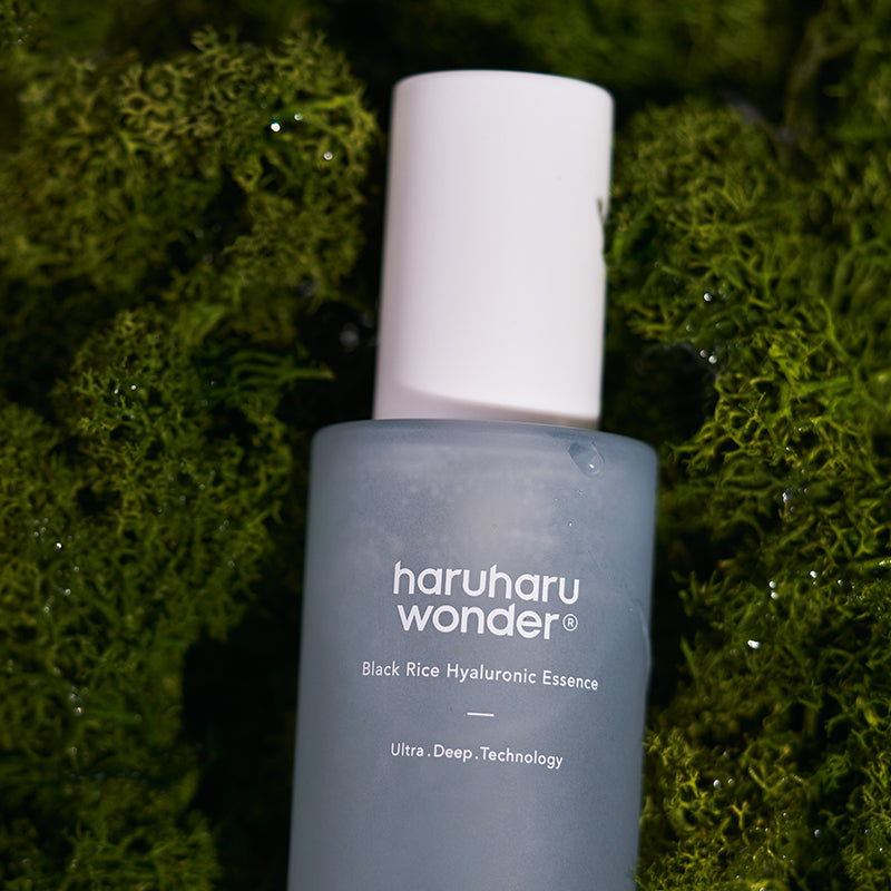 Haruharu Wonder Black Rice Hyaluronic Essence – Esencia hidratante Black Rice 50 ml